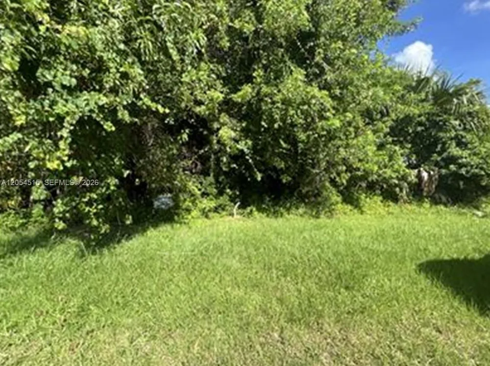 2284 SE Charleston Drive Port St. Lucie, FL 34952