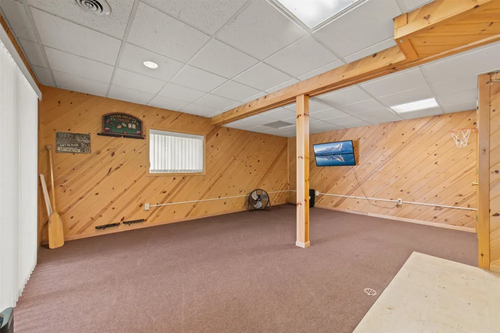 5290 E Twin Lake Road Big Creek Township, MI 48654