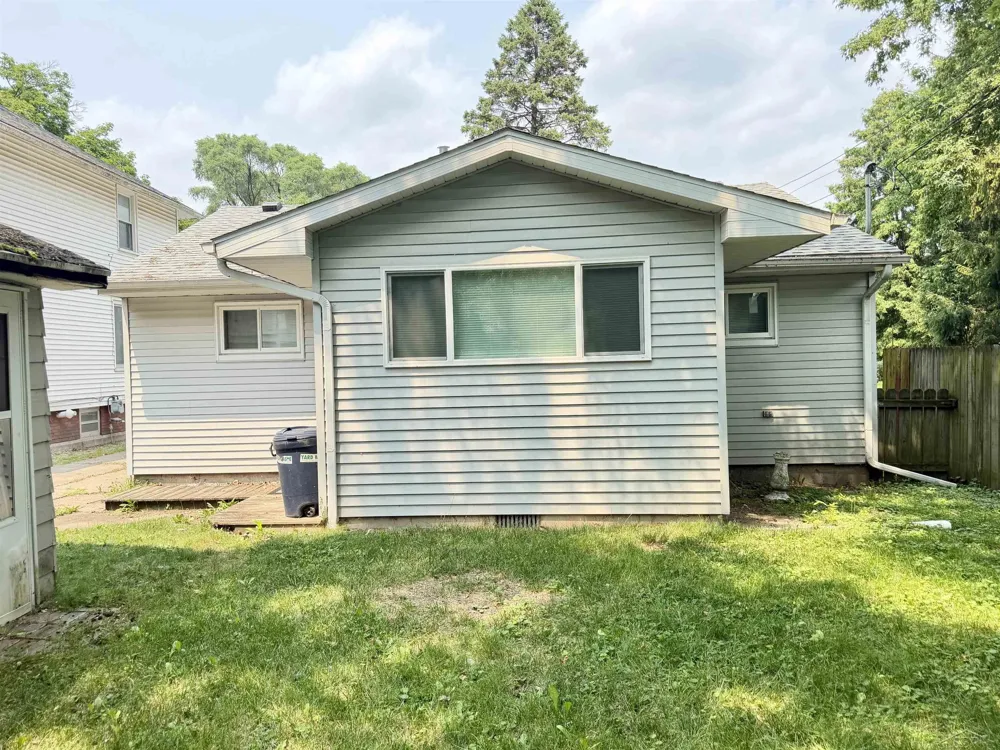815 Reed Street Saginaw City, MI 48602