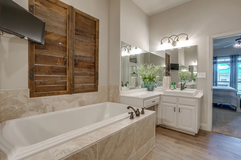 119 Antler Ridge Court Azle, TX 76020