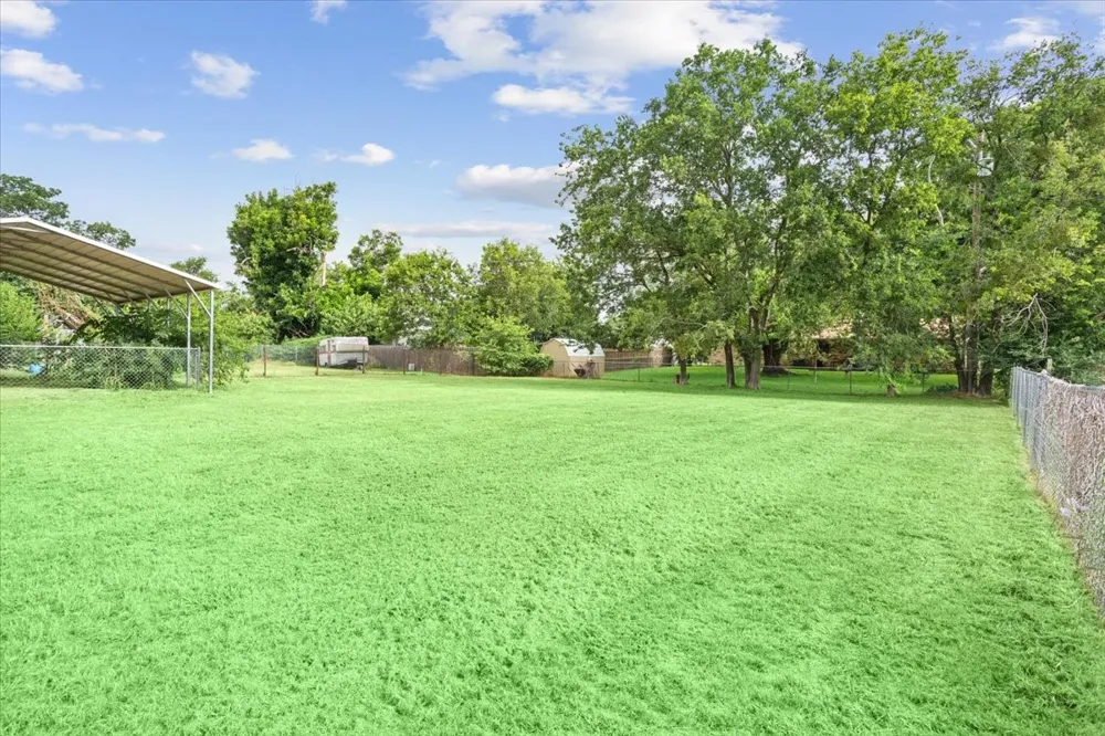 608 Ninth Street Hico, TX 76457