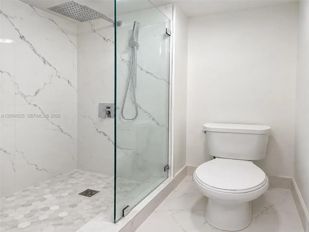 16571 Blatt Blvd #203 Weston, FL 33326