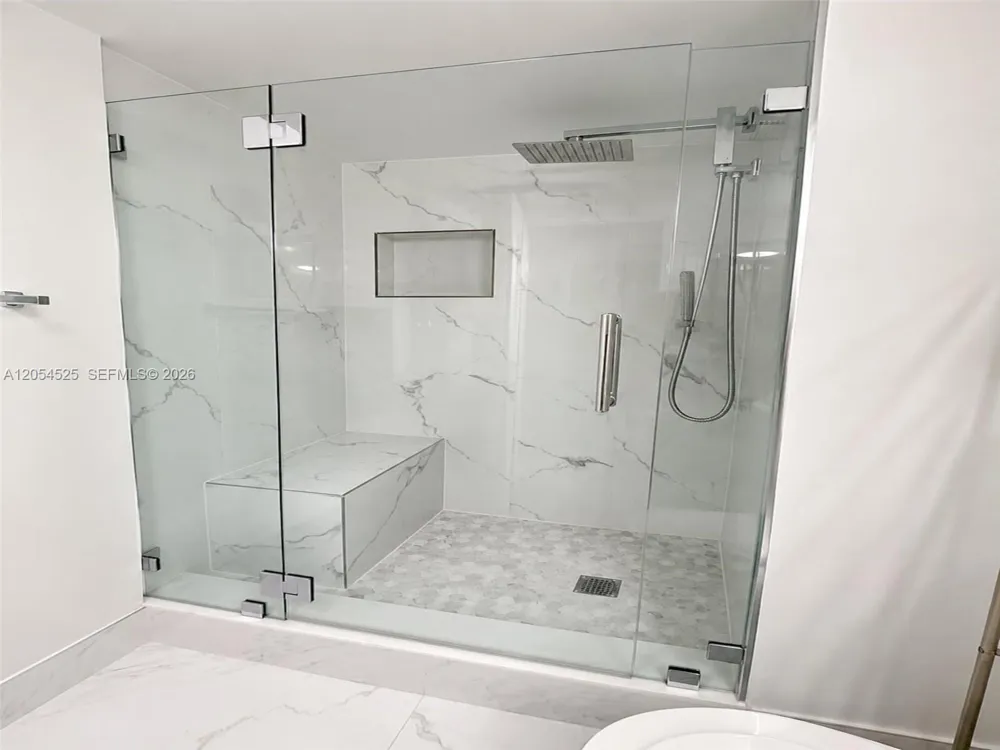 16571 Blatt Blvd #203 Weston, FL 33326