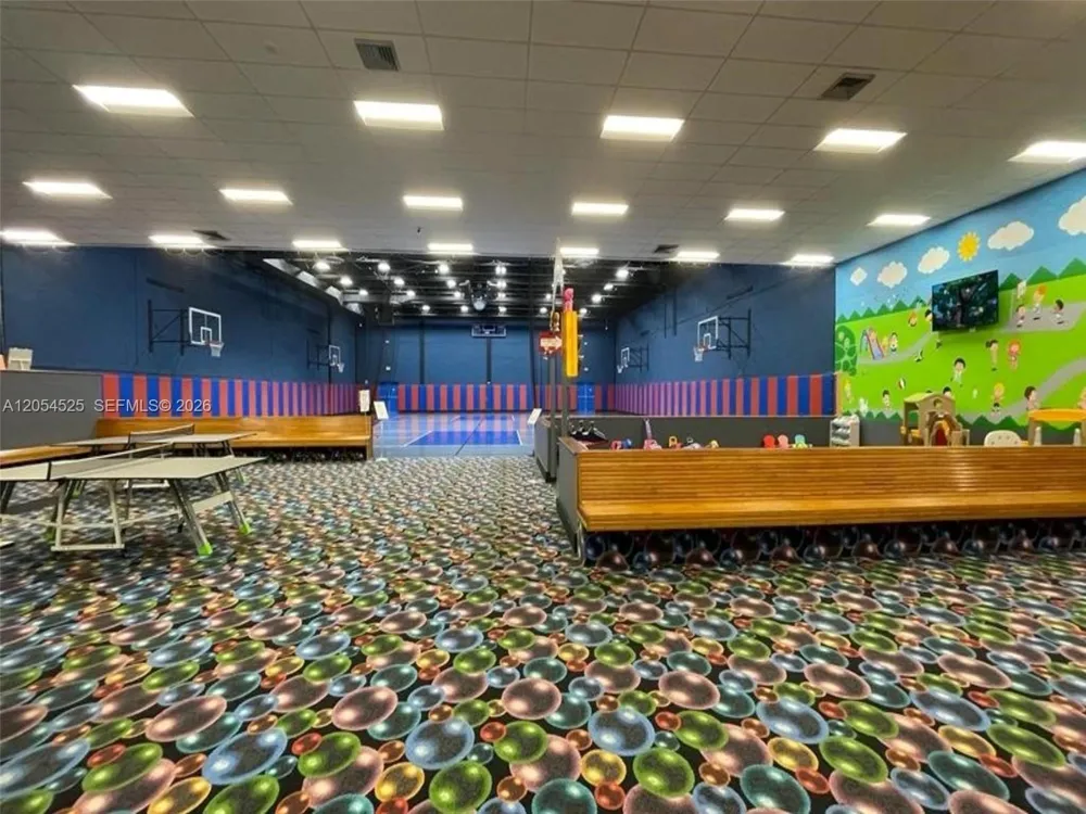 16571 Blatt Blvd #203 Weston, FL 33326