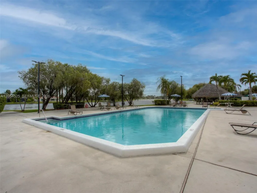 16571 Blatt Blvd #203 Weston, FL 33326