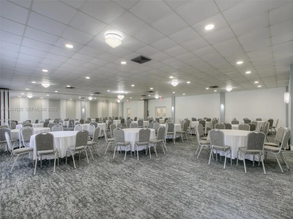 16571 Blatt Blvd #203 Weston, FL 33326