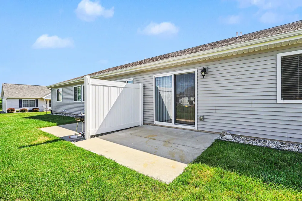 1010 W Villas Drive Vicksburg Village, MI 49097