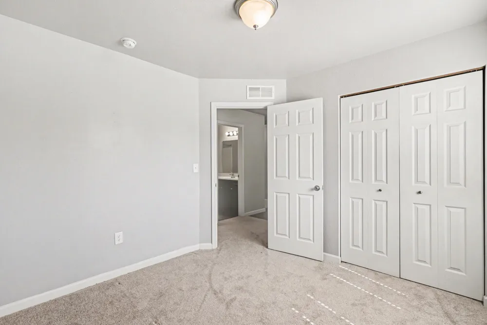 1010 W Villas Drive Vicksburg Village, MI 49097