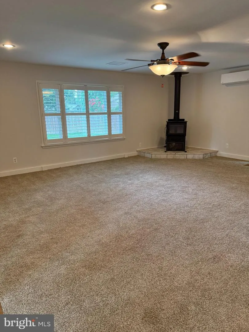 7915 FAIRFAX ROAD Alexandria, VA 22308