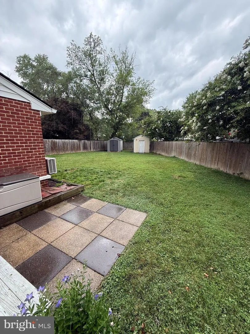 7915 FAIRFAX ROAD Alexandria, VA 22308