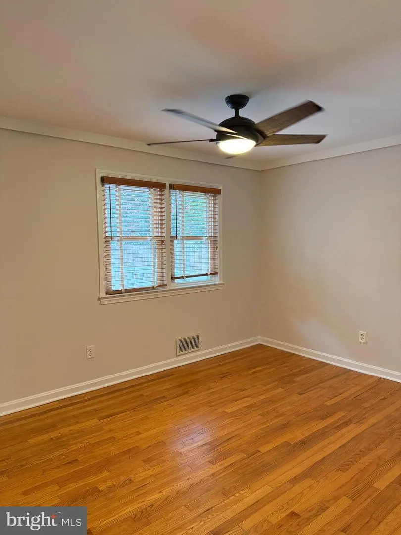 7915 FAIRFAX ROAD Alexandria, VA 22308