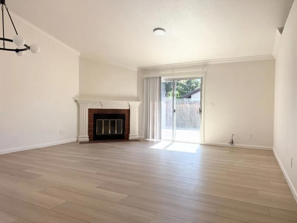 2001 Newport Drive Pittsburg, CA 94565