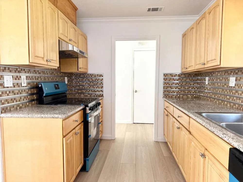 2001 Newport Drive Pittsburg, CA 94565