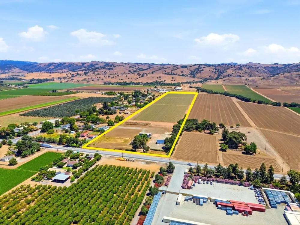 3065 Pacheco Pass Highway Gilroy, CA 95020