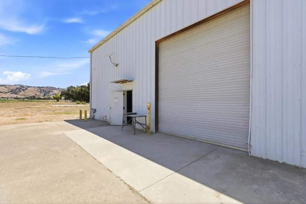 3065 Pacheco Pass Highway Gilroy, CA 95020