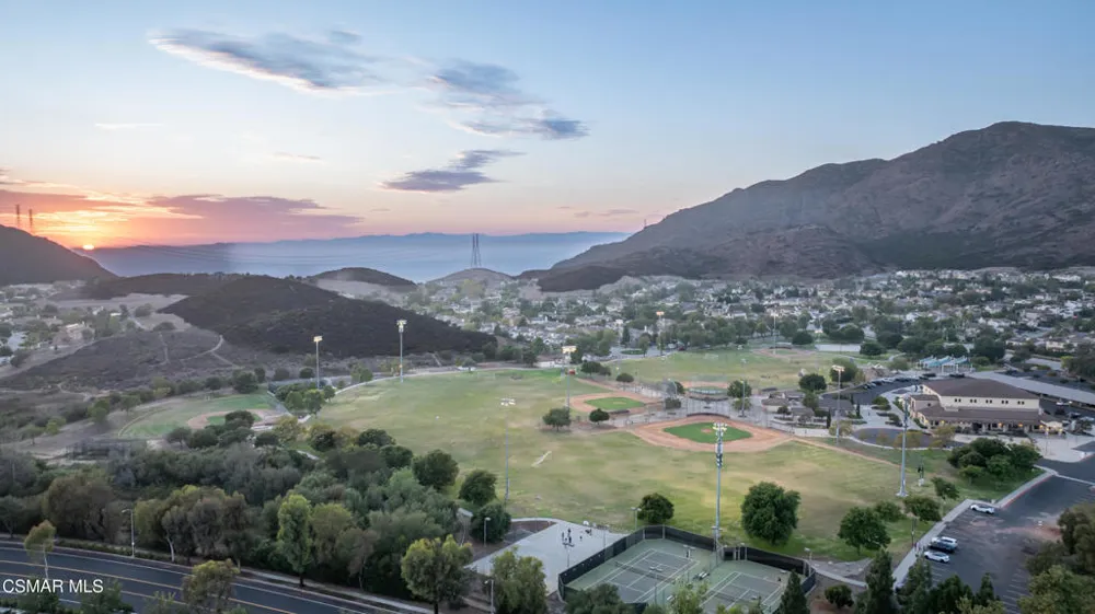 484 Via Helena Newbury Park, CA 91320