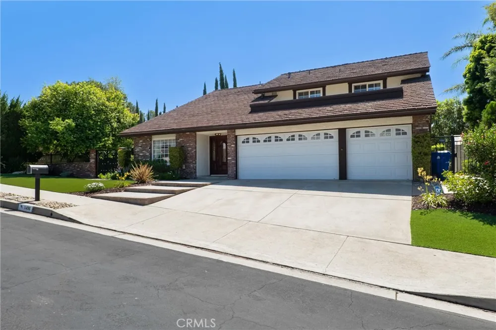 11496 Twin Hills Porter Ranch, CA 91326