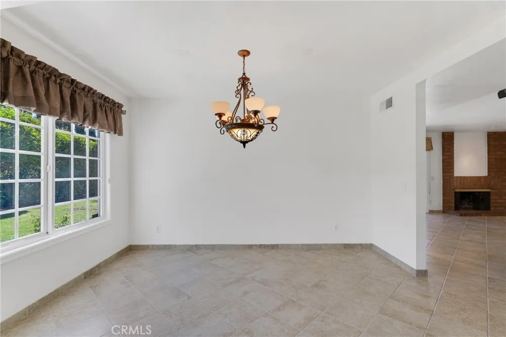 11496 Twin Hills Porter Ranch, CA 91326