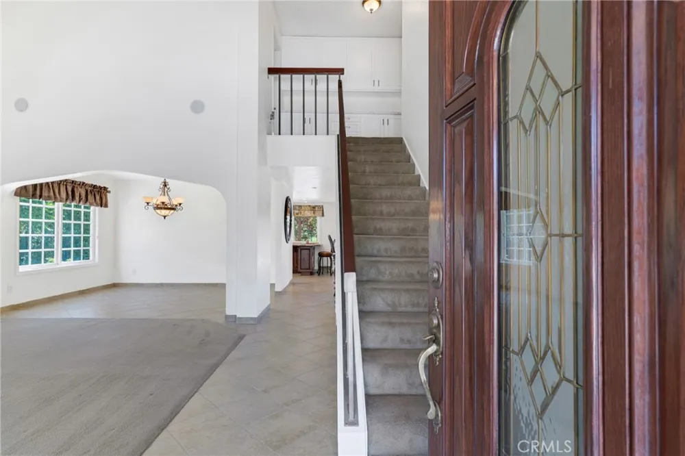 11496 Twin Hills Porter Ranch, CA 91326