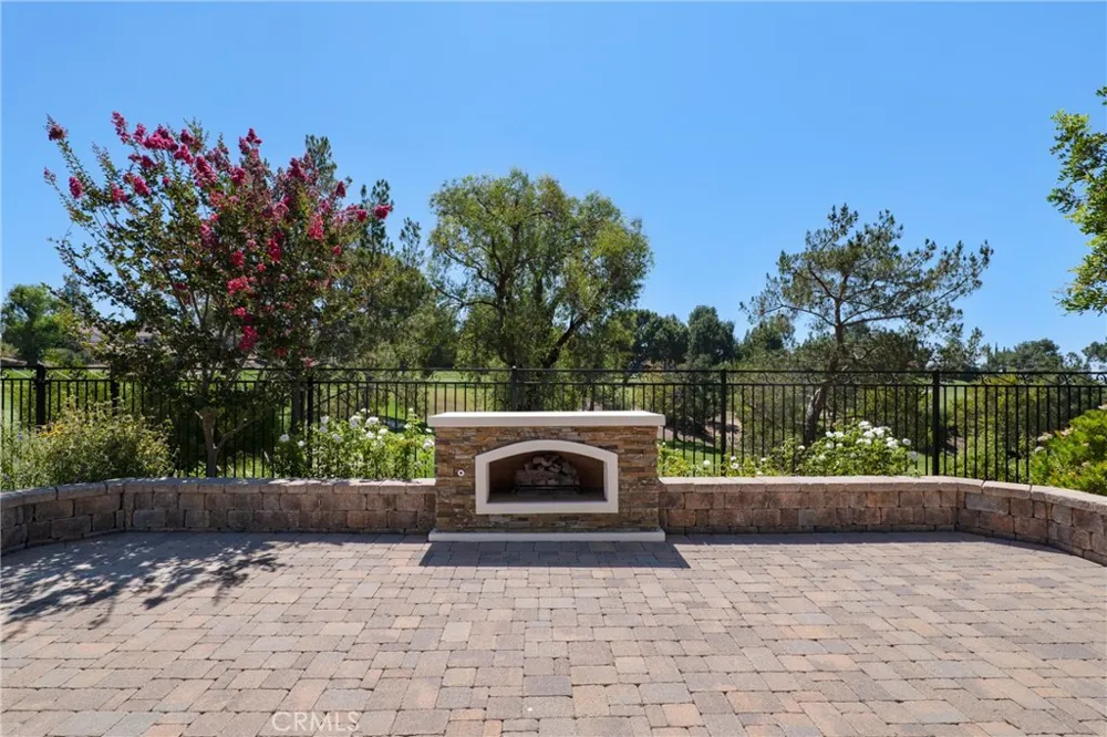 11496 Twin Hills Porter Ranch, CA 91326