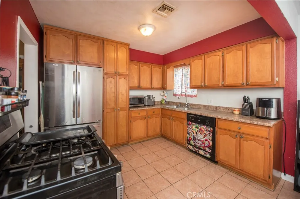 9142 Danbridge Street Pico Rivera, CA 90660