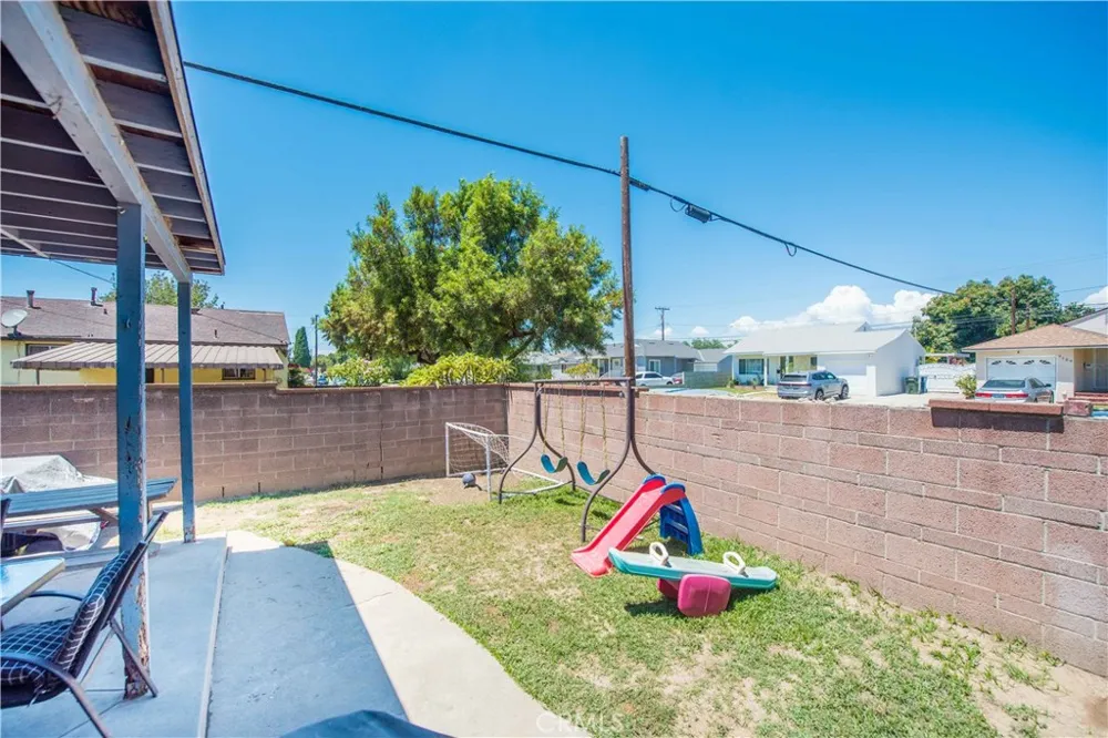 9142 Danbridge Street Pico Rivera, CA 90660