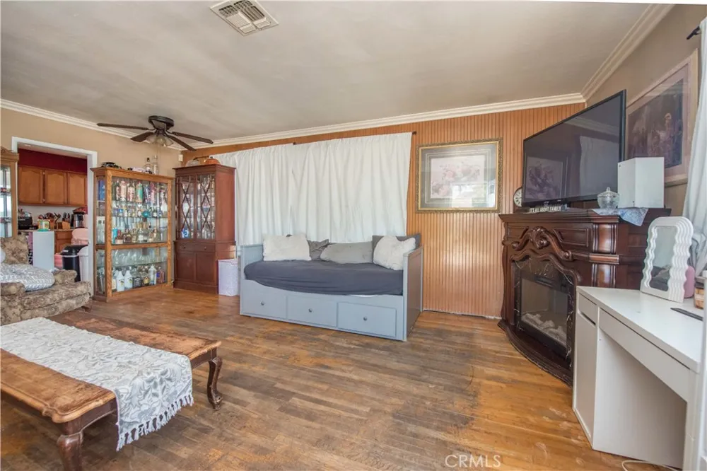 9142 Danbridge Street Pico Rivera, CA 90660