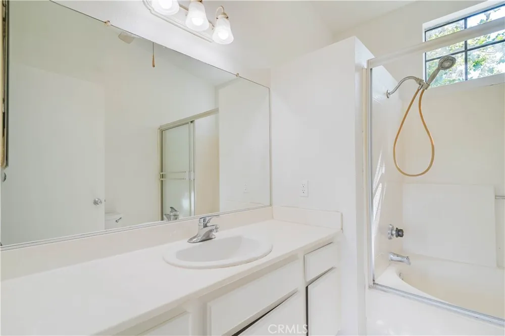 1677 Crystal Canyon Drive Azusa, CA 91702