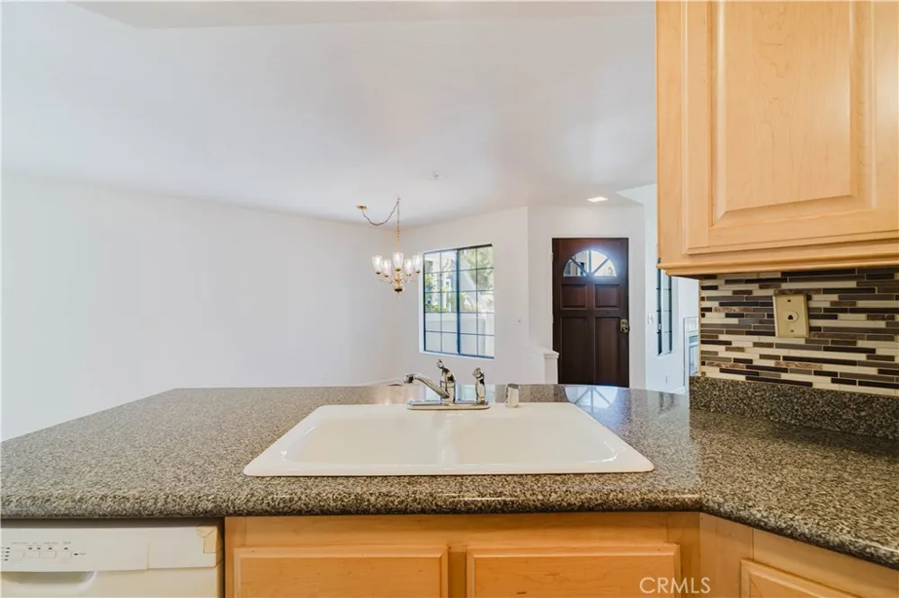 1677 Crystal Canyon Drive Azusa, CA 91702