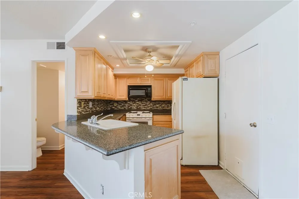 1677 Crystal Canyon Drive Azusa, CA 91702