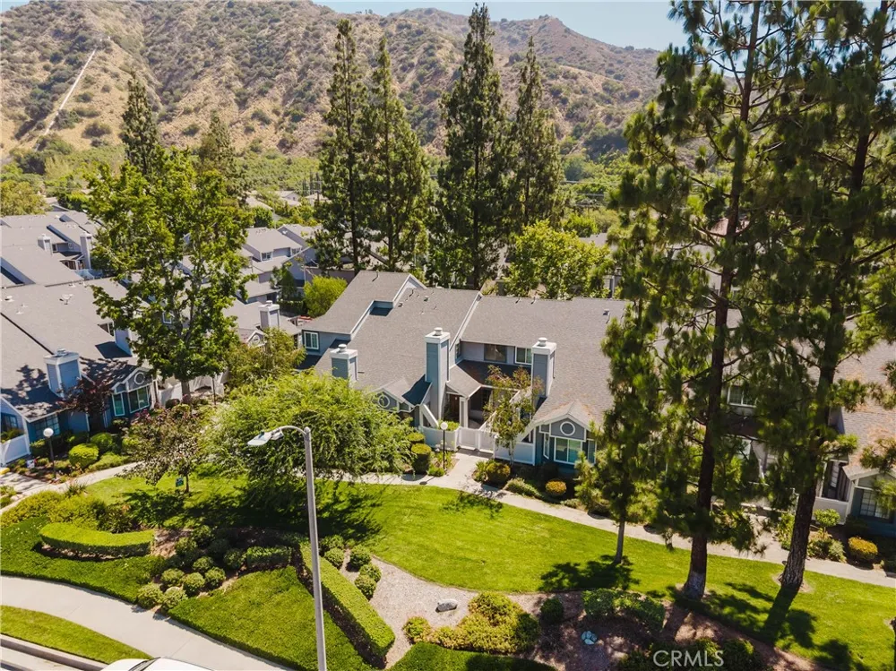 1677 Crystal Canyon Drive Azusa, CA 91702