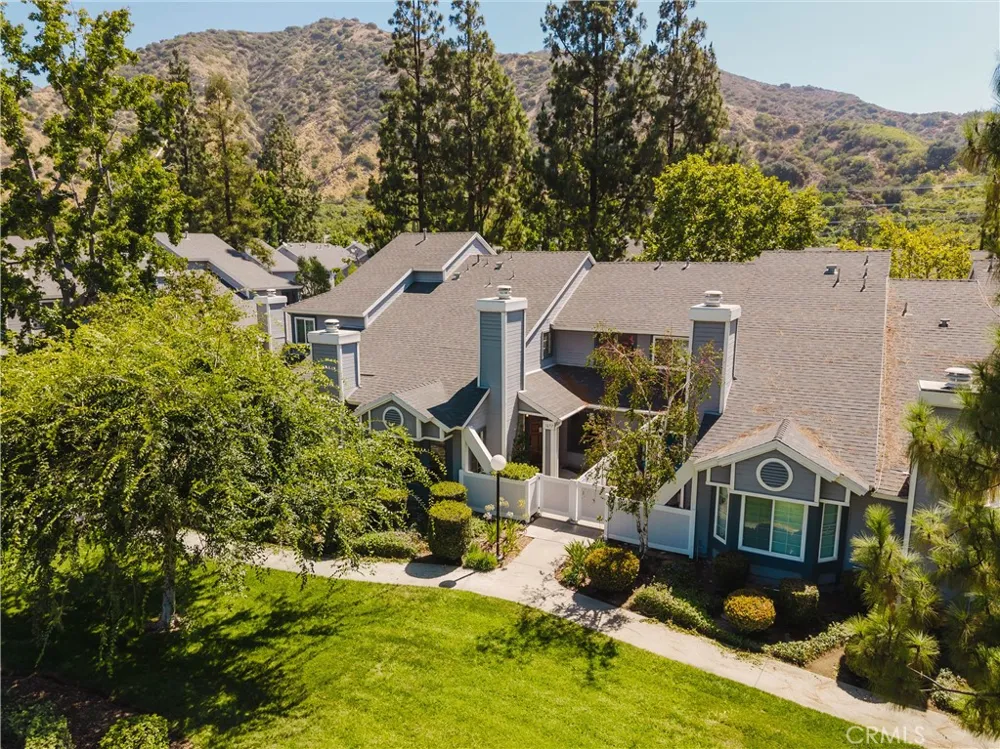 1677 Crystal Canyon Drive Azusa, CA 91702