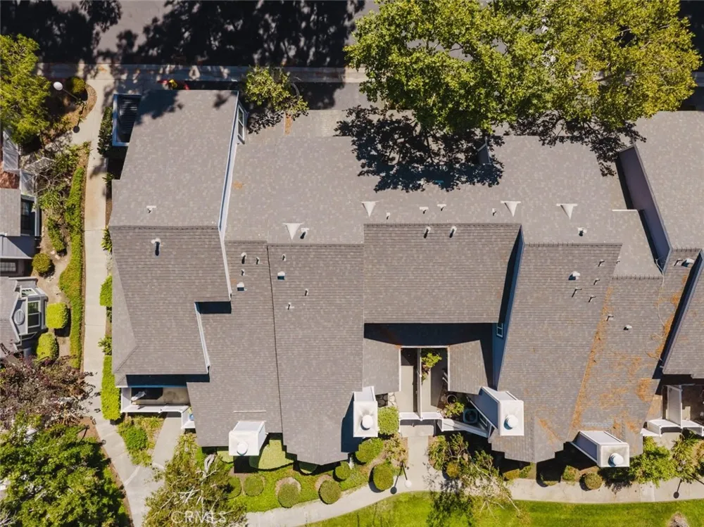 1677 Crystal Canyon Drive Azusa, CA 91702
