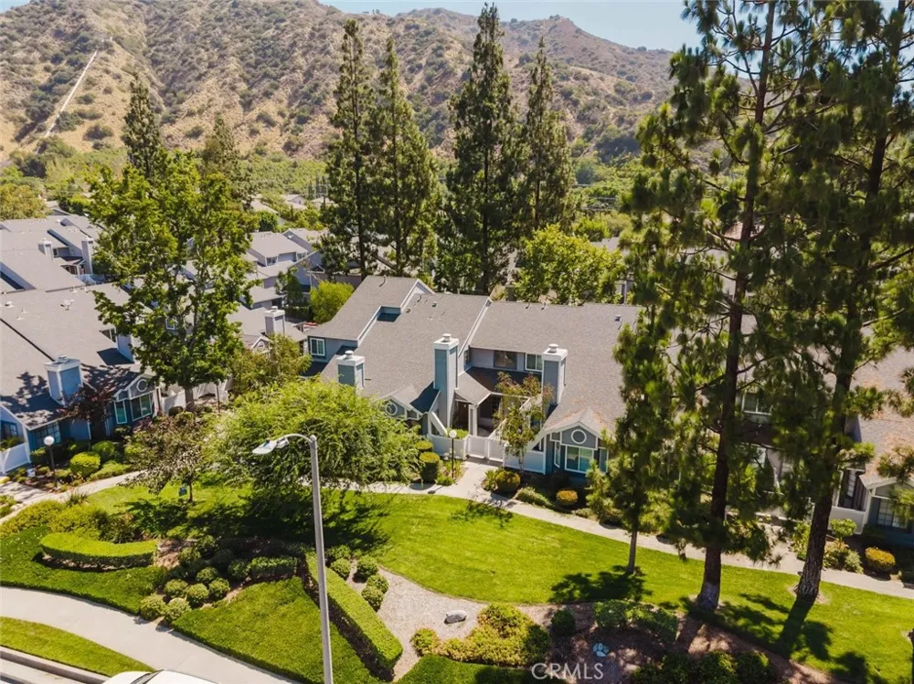 1677 Crystal Canyon Drive Azusa, CA 91702