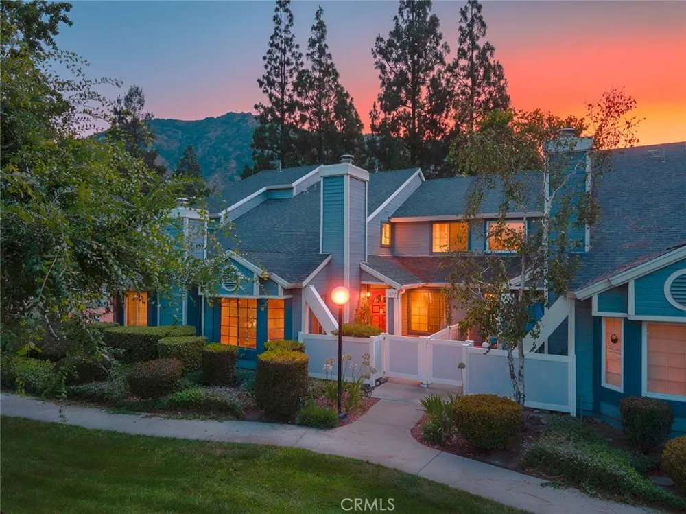 1677 Crystal Canyon Drive Azusa, CA 91702