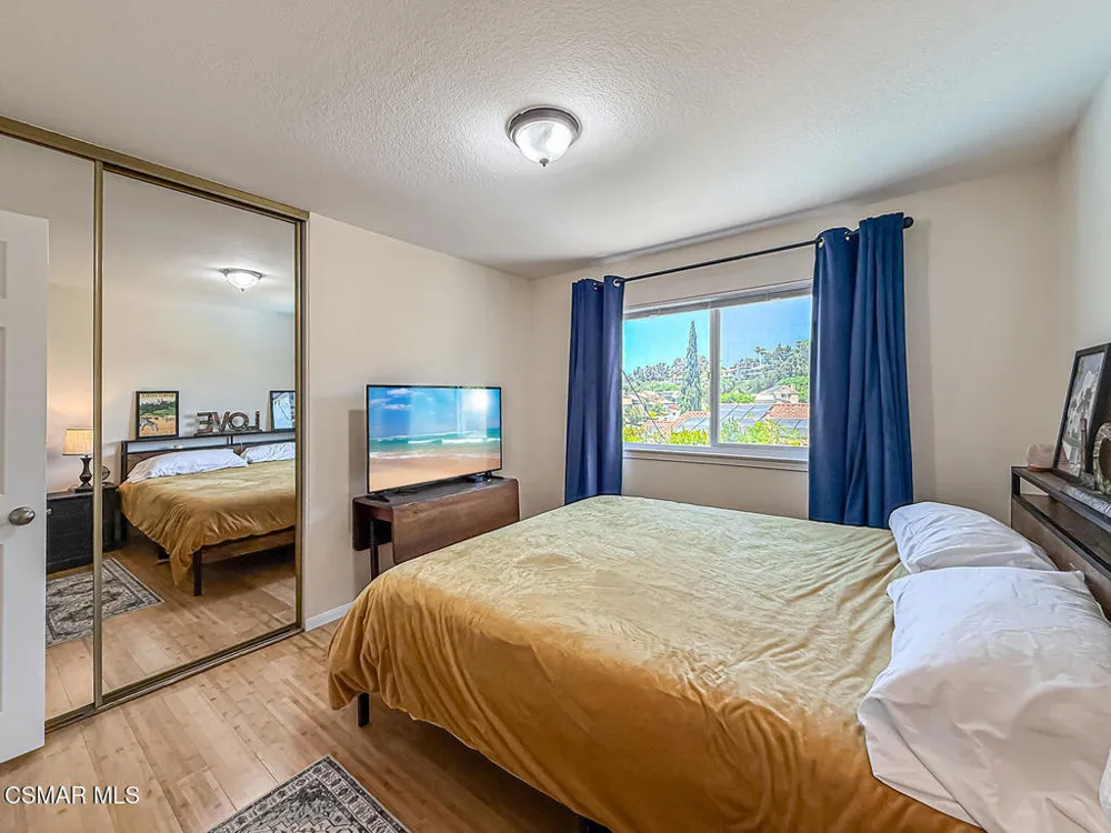 2111 Peak Place Thousand Oaks, CA 91362