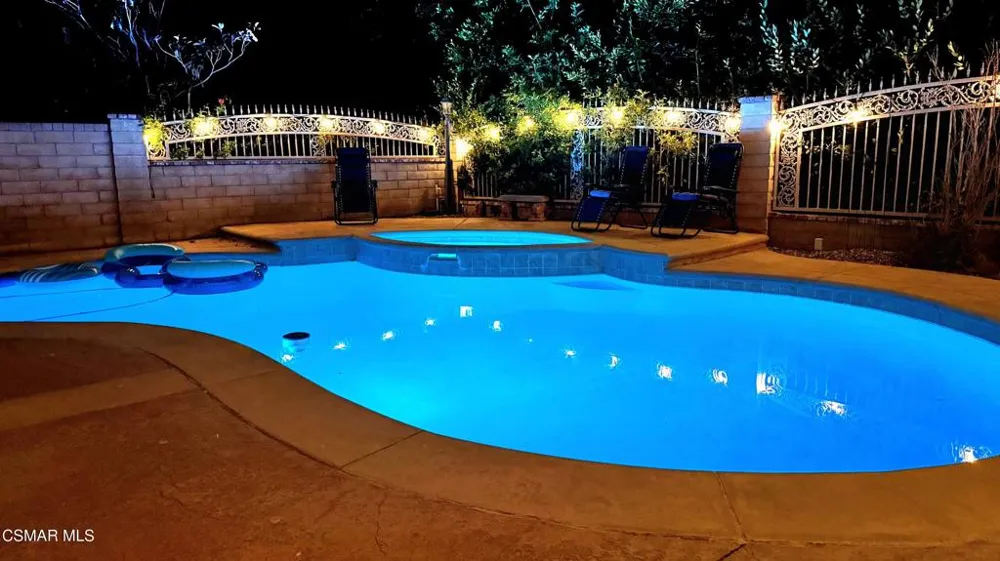 2111 Peak Place Thousand Oaks, CA 91362