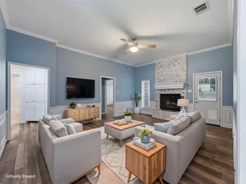 207 Country View Lane