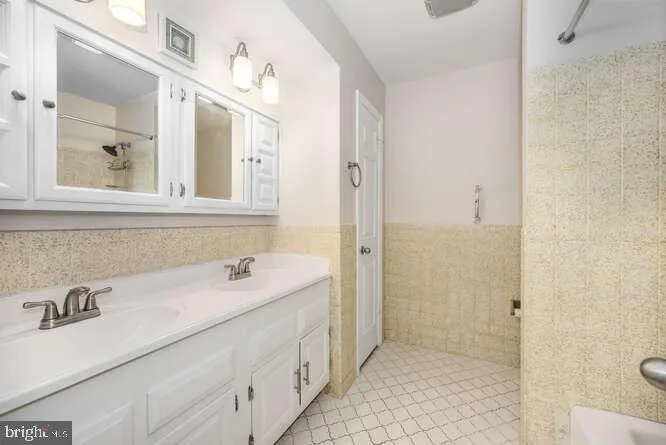 24700 DEEPWATER POINT #1 Saint Michaels, MD 21663