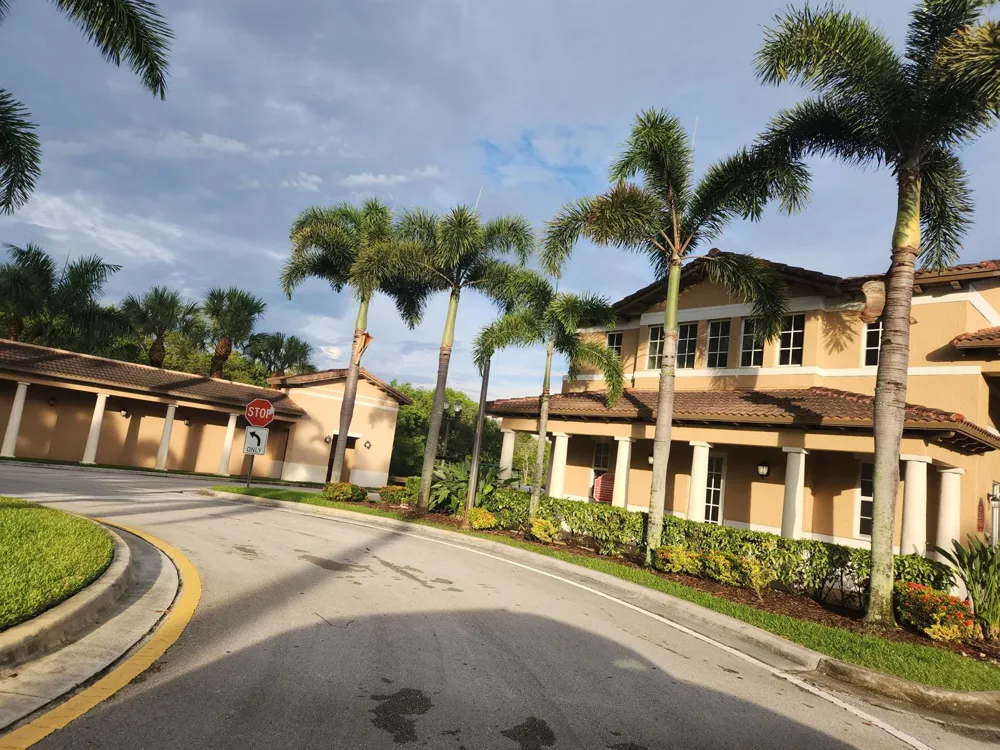 502 SW 147th Avenue Pembroke Pines, FL 33027