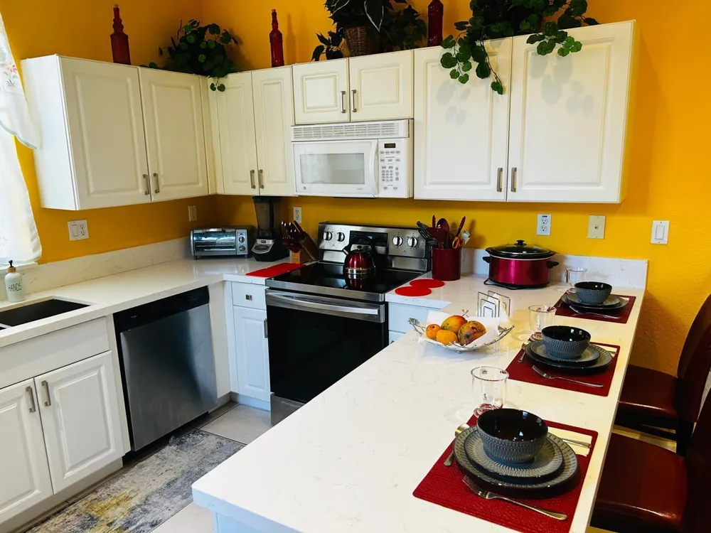 502 SW 147th Avenue Pembroke Pines, FL 33027