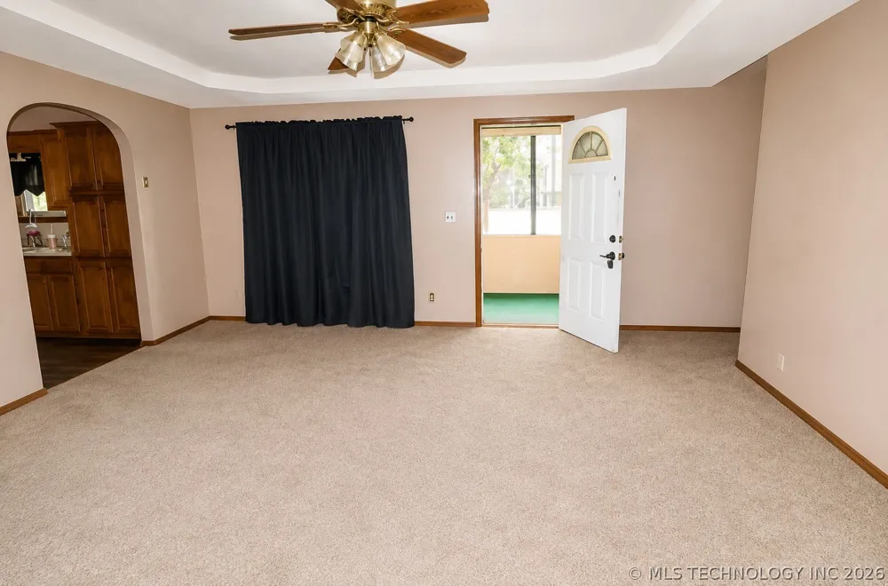 27697 Rock Creek Shady Point, OK 74956