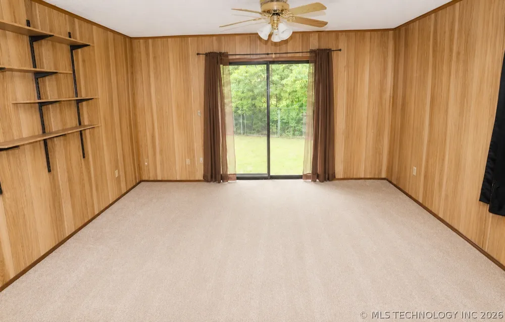 27697 Rock Creek Shady Point, OK 74956