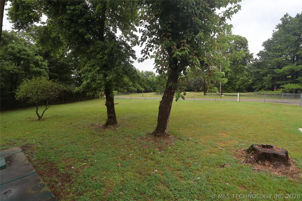 27697 Rock Creek Shady Point, OK 74956