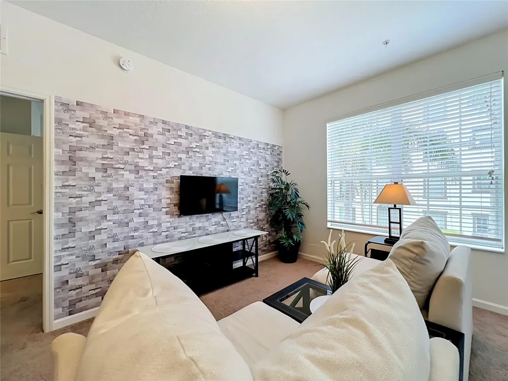 4024 BREAKVIEW DRIVE #20904 Orlando, FL 32819