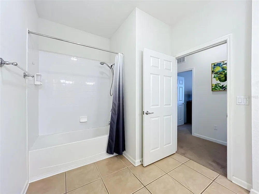 4024 BREAKVIEW DRIVE #20904 Orlando, FL 32819