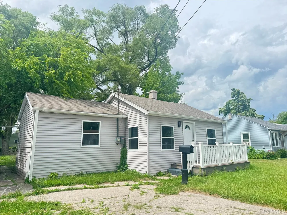 3553 Monroe Street Carrollton Township, MI 48724