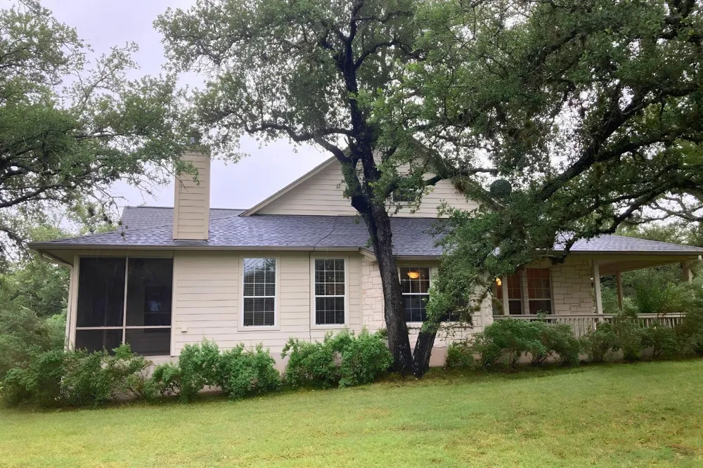 117 Keswick Drive Spicewood, TX 78669