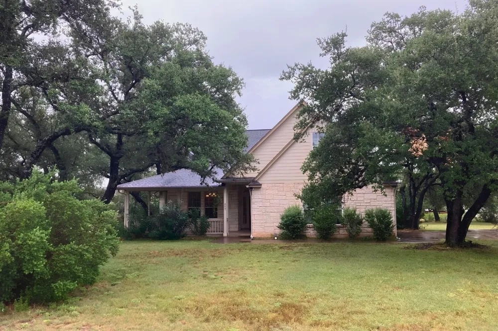 117 Keswick Drive Spicewood, TX 78669