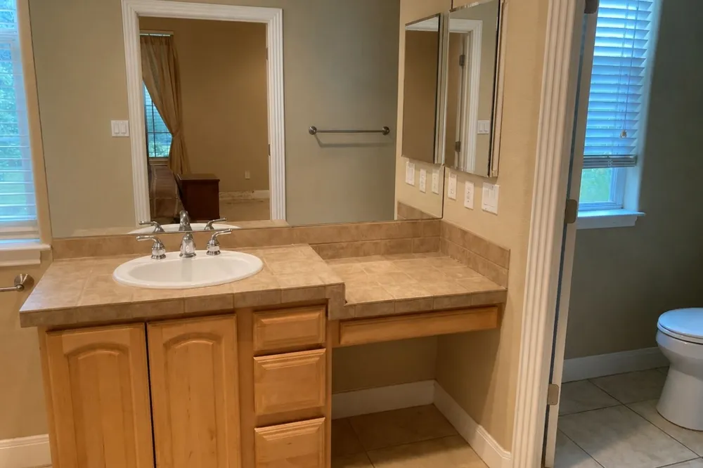 117 Keswick Drive Spicewood, TX 78669